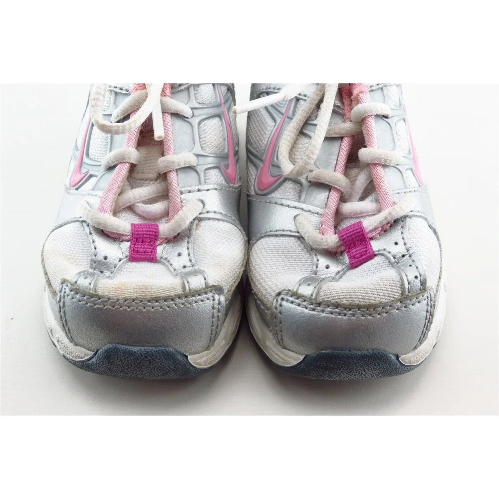 Nike Silver‎ Synthetic Athletic Toddler Girl 6 Size
